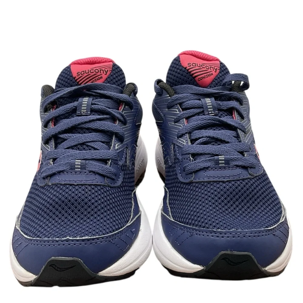Saucony‎ Blue and Pink Athletic Sneakers